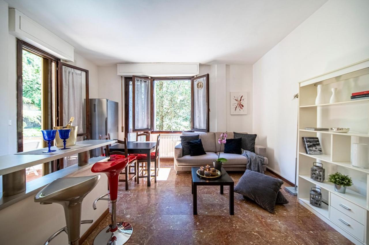 Cozy Roman Apartment With Parking Florença Exterior foto